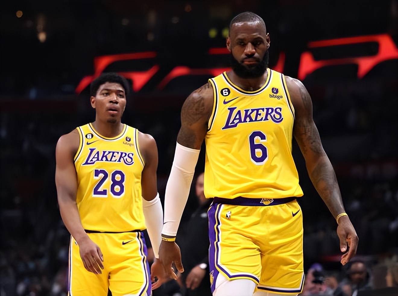 前顶即退 前顶即退